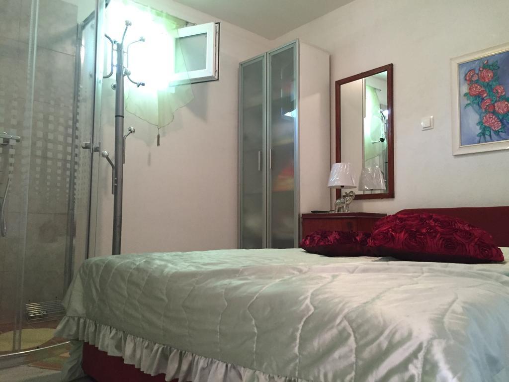 Apartment Greis Ražanj Eksteriør bilde