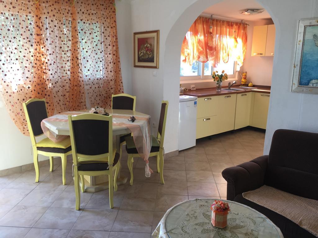Apartment Greis Ražanj Eksteriør bilde